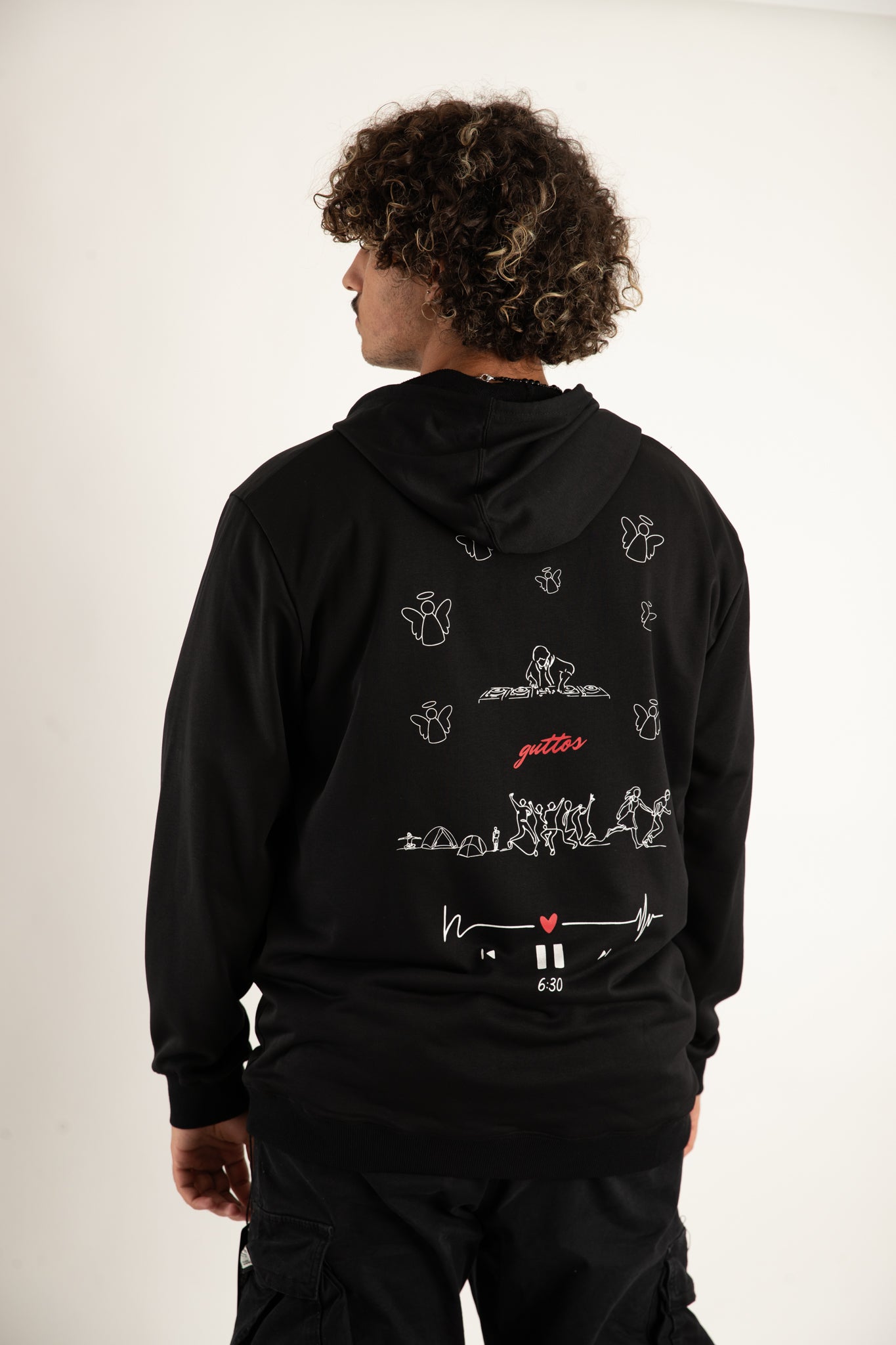 NOVA HOODIE