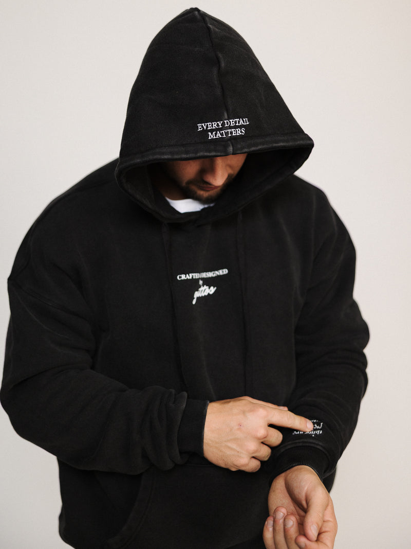 ESSENTIAL HOODIE BLACK WASH