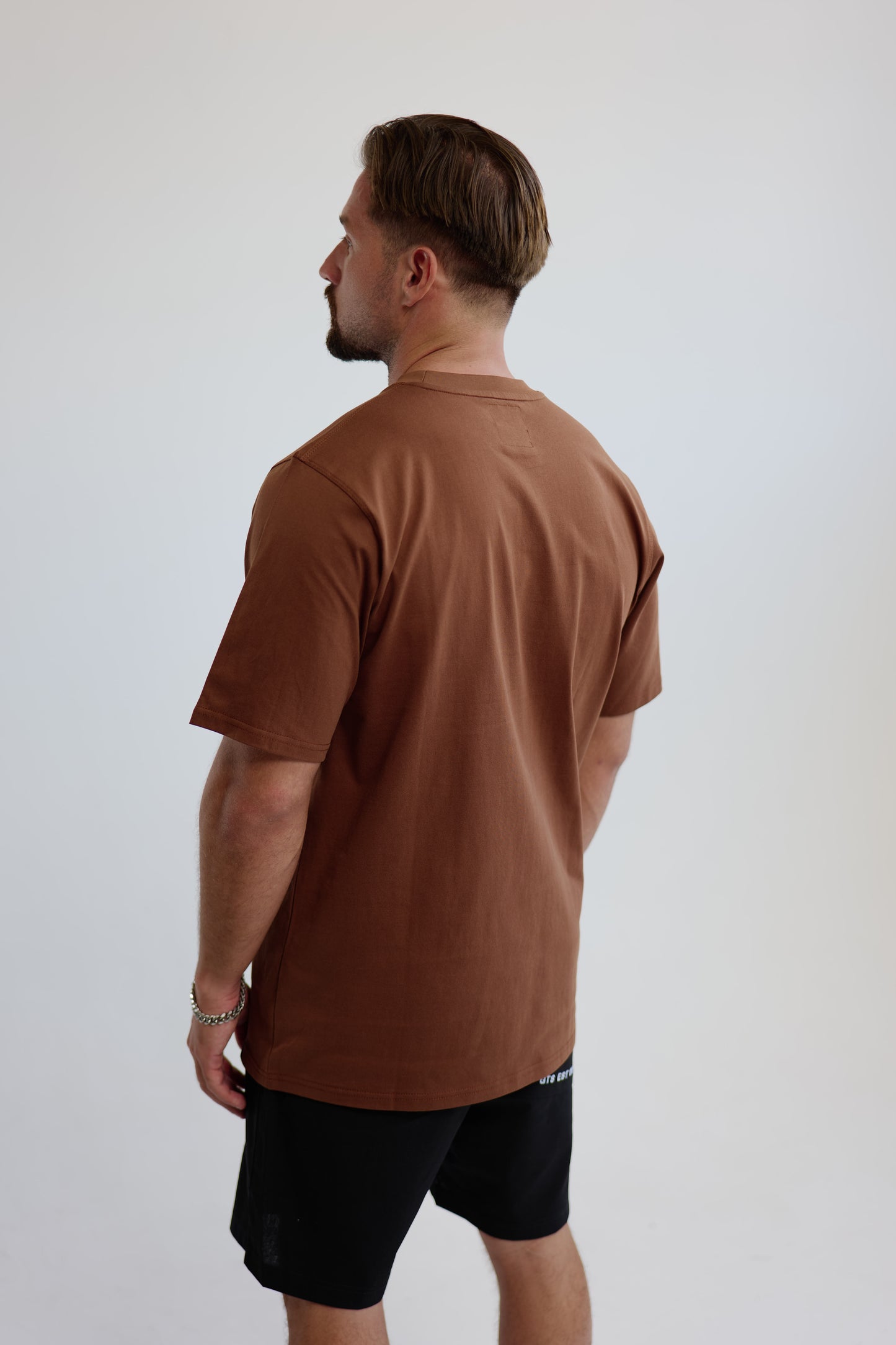 GUTTOS BROWN