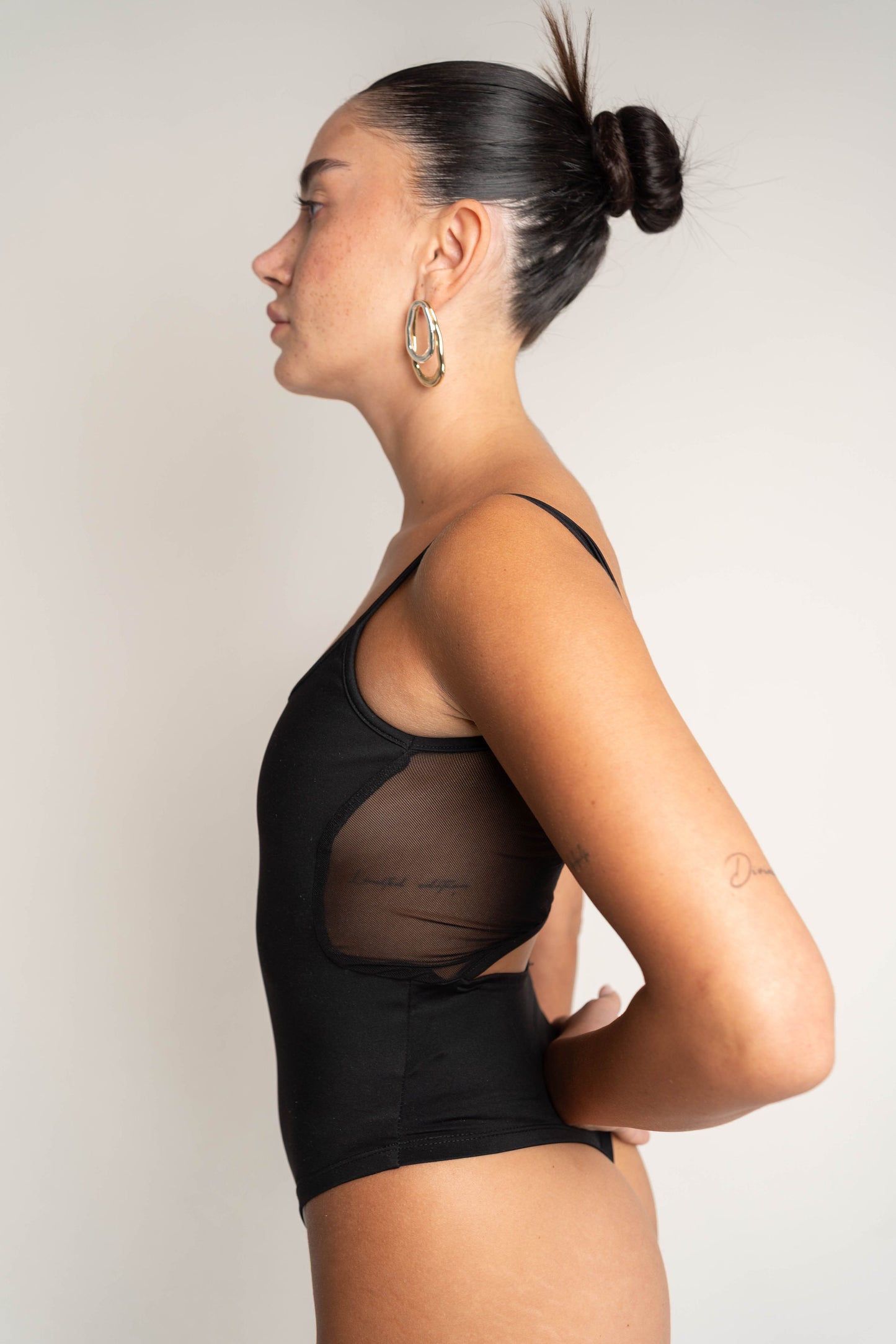LIV LACE BLACK