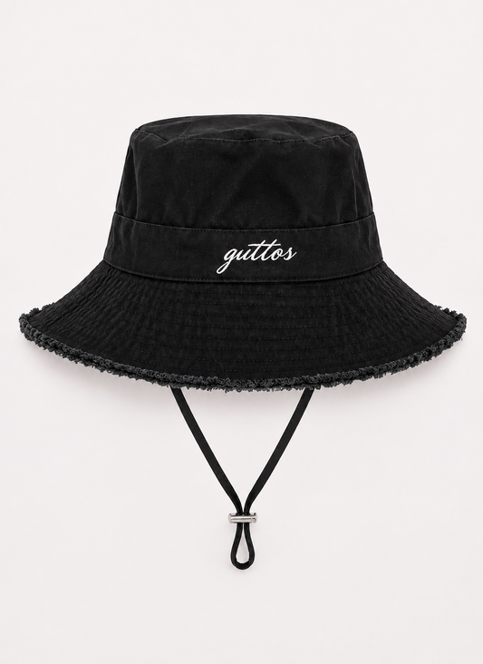 BLACK BUCKET HAT